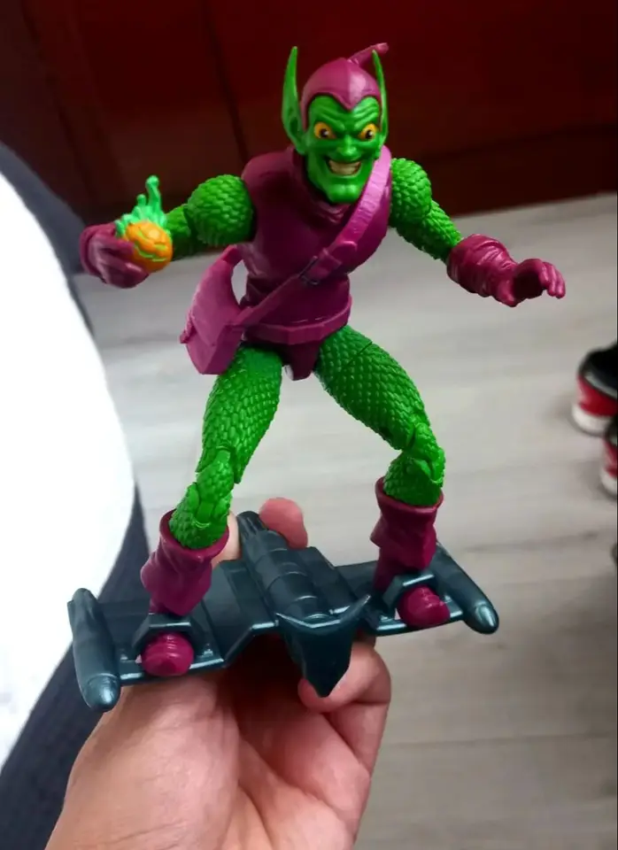 In Stock] Original Hasbro Marvel Legends Spider-Man Green Goblin