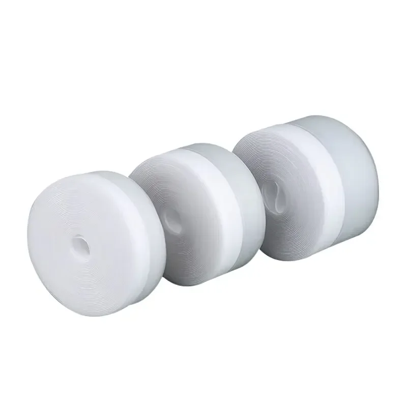 Door bottom seal strip Rainproof window rubber seal strip Windproof and dustproof self-adhesive door windshield sealing tape sealing strip