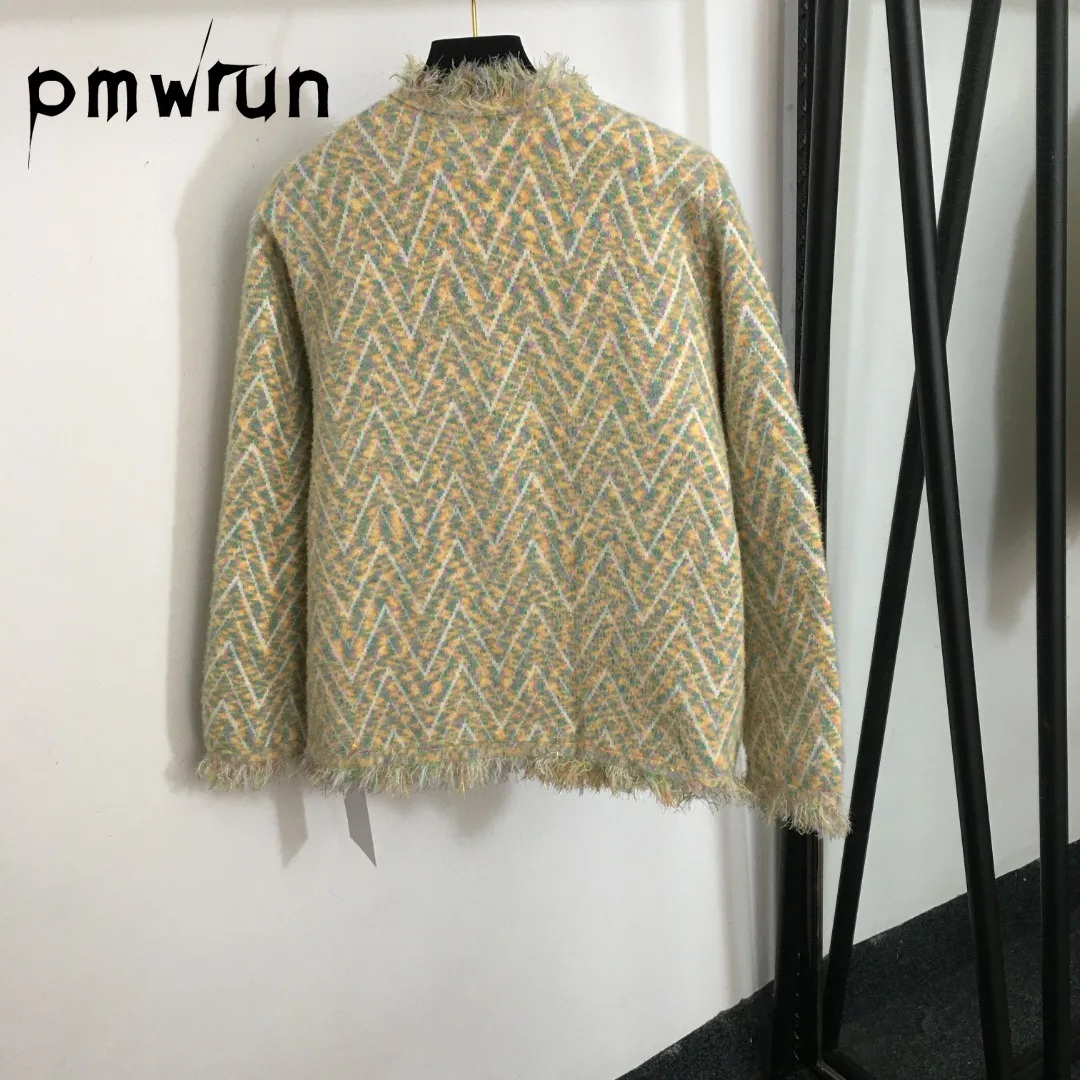 

Knitted Cardigan with Pearl Button, V-Neck Sweater, Long Sleeve, New, 2023