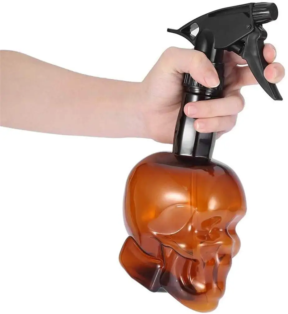 Hairdressing Spray Bottle Barbertop 250ML Hairdressing Spray Bottle Home Skull Shape Nozzle Adjustable Retro Sprayer Salon