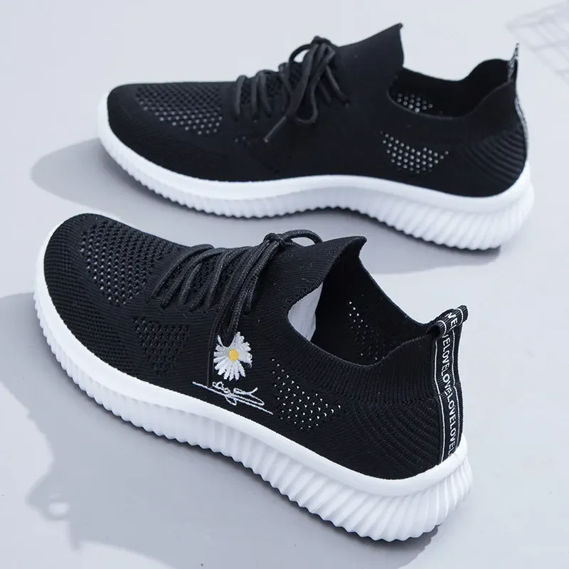 Women shoes Casual Flats Women Breathable Mesh Soft Sole Comfortable Breathable Mesh Shoes