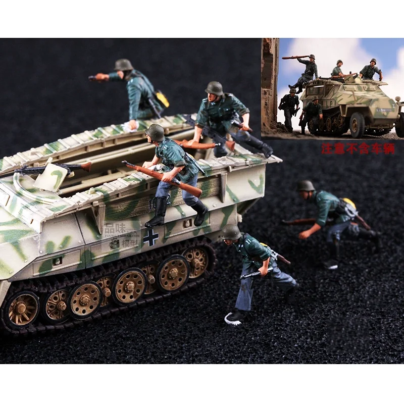 

Модель немецкой куклы Sd.Kfz.251, масштаб 1:72, 5 шт.