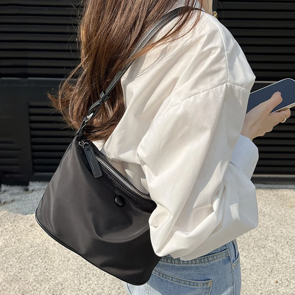 

Женская нейлоновая сумка-хобо, нейлоновая сумка на молнии для подмышек, Легкая однотонная сумка через плечо, шикарная вместительная фотосумка