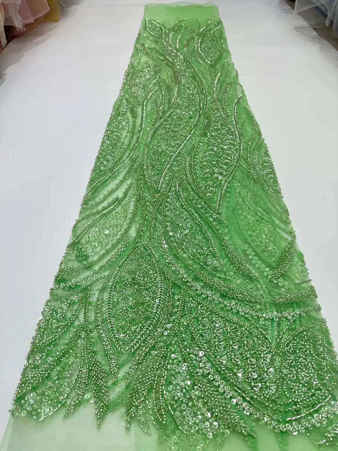 

Green Luxury Heavy Bead Embroidered Net Lace Fabric With Sequins African Lace Fabric 2023 High Quality for Wedding Sewing