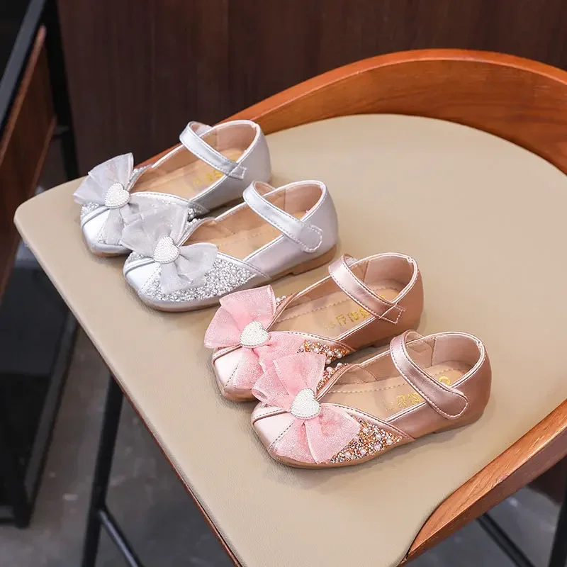 Kinder einfache Perle Bogen elegante Lederschuhe Frühling & Herbst neue Mädchen Kristall Prinzessin Schuhe für Party Hochzeit Show