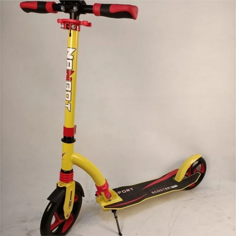 Adult Pedal Scooter Two Wheel Portable Folding Home Powered Scooter Convenient And Fast Strong Load-bearing Capacity Safer