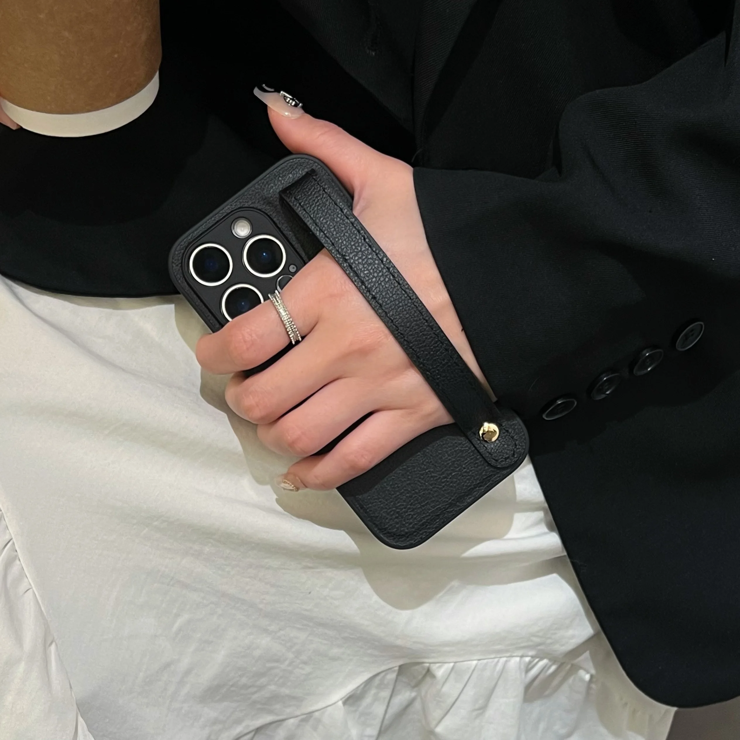 Luxury Plain Color Shockproof Leather Pattern Wrist Strap Phone Cover