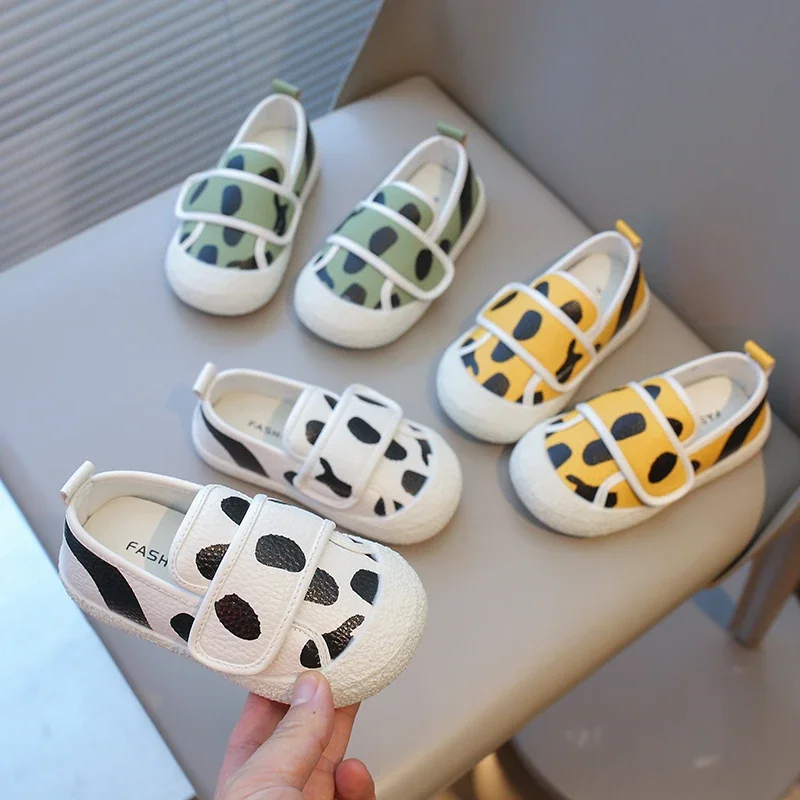 Kids Casual Sneakers with Dots Soft for Boys and Girls