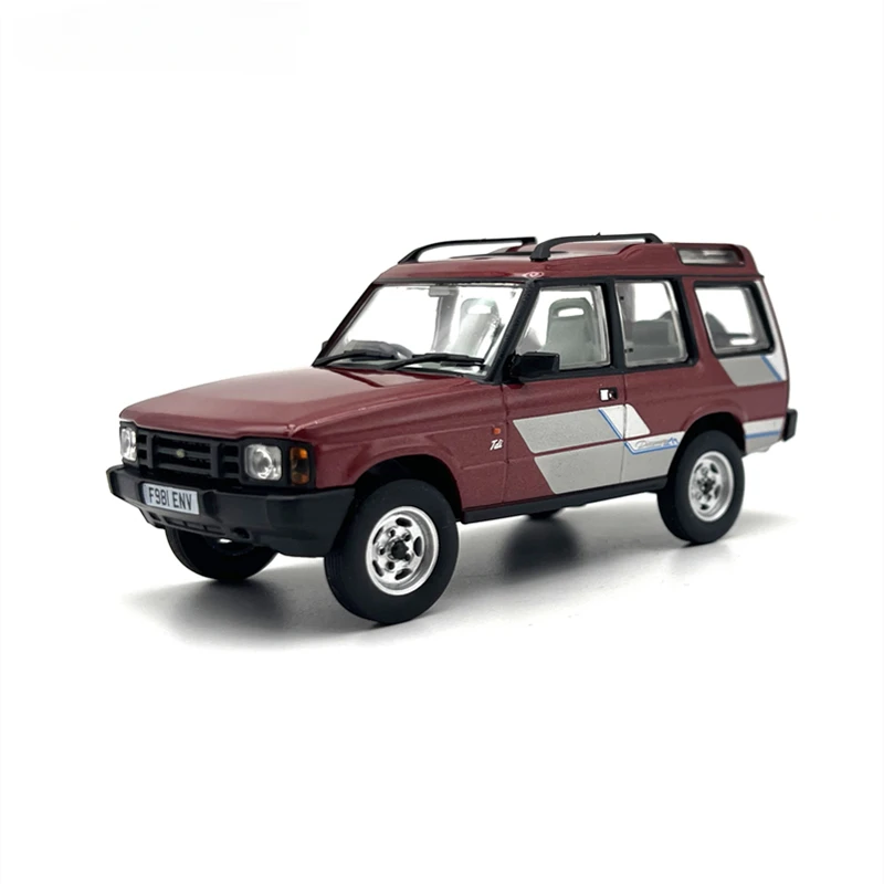 ランドローバー ディスカバリー レッドブル 1/43ミニカー Amazon | ixo LAND ROVER DISCOVERY 1/43 ミニカー