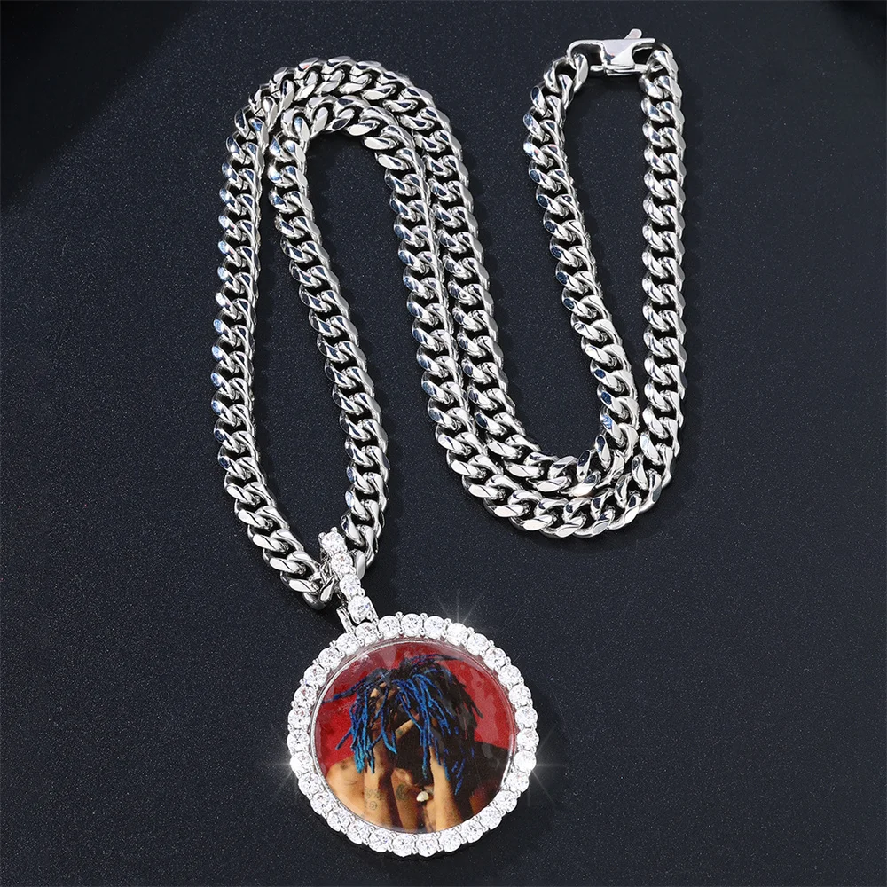D&Z Custom Photo Pendant