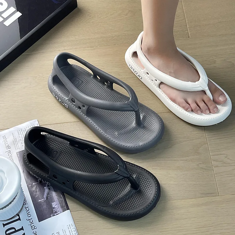 Men's trend with flip flops in summer, new EVA anti slip, odor proof, wear-resistant, external wearing, clip on slippers for men - 2