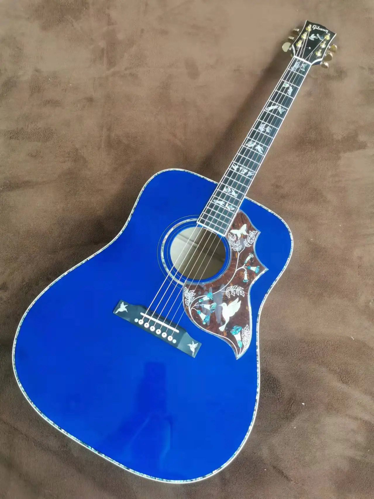 

2023 41 inch solid wood blue hummingbird black finger acoustic guitar