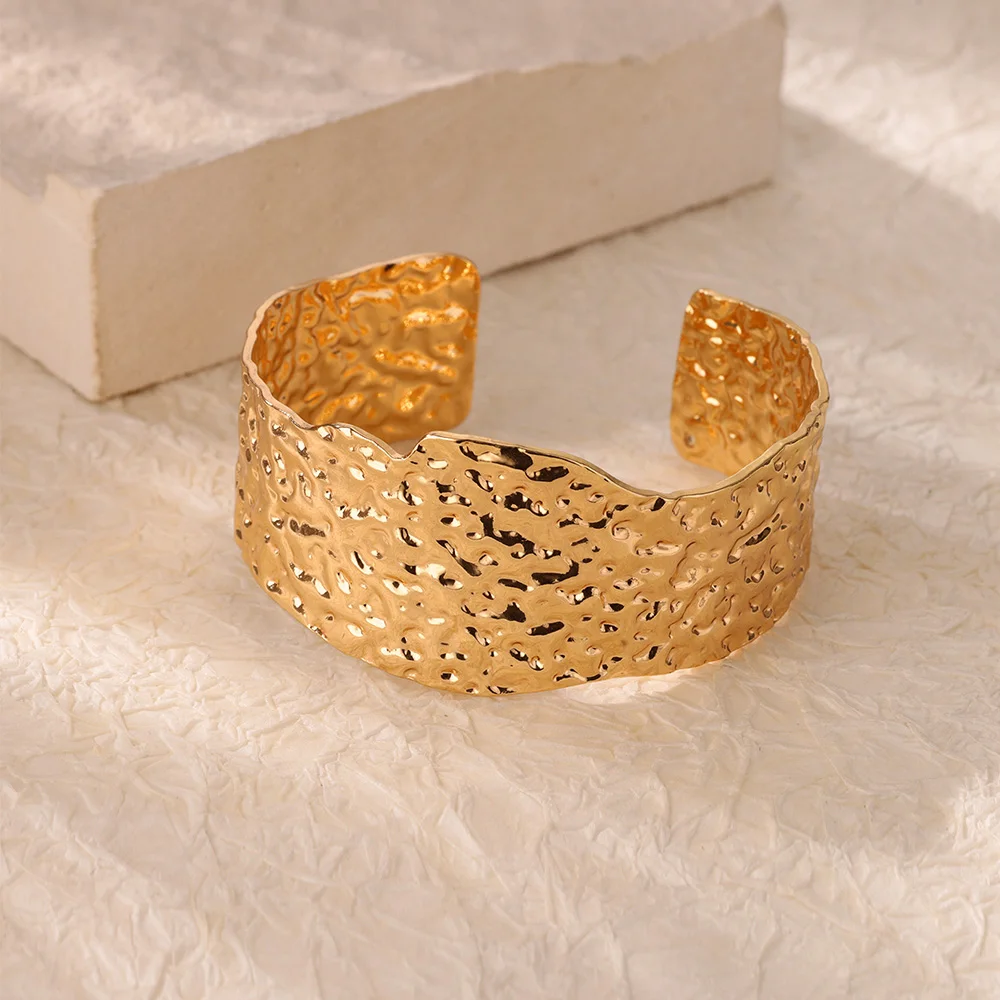 Stainless Steel Texture Bracelets For Women