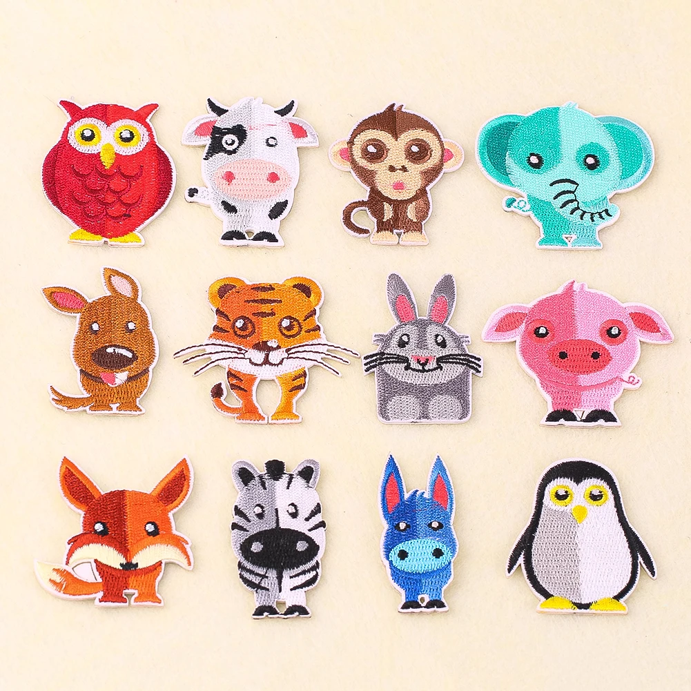 12 teile/satz bestickte Mini-Cartoon Tier Patch Set selbst klebende Stoff paste kleben auf Kleidung DIY Verzierungen Zubehör