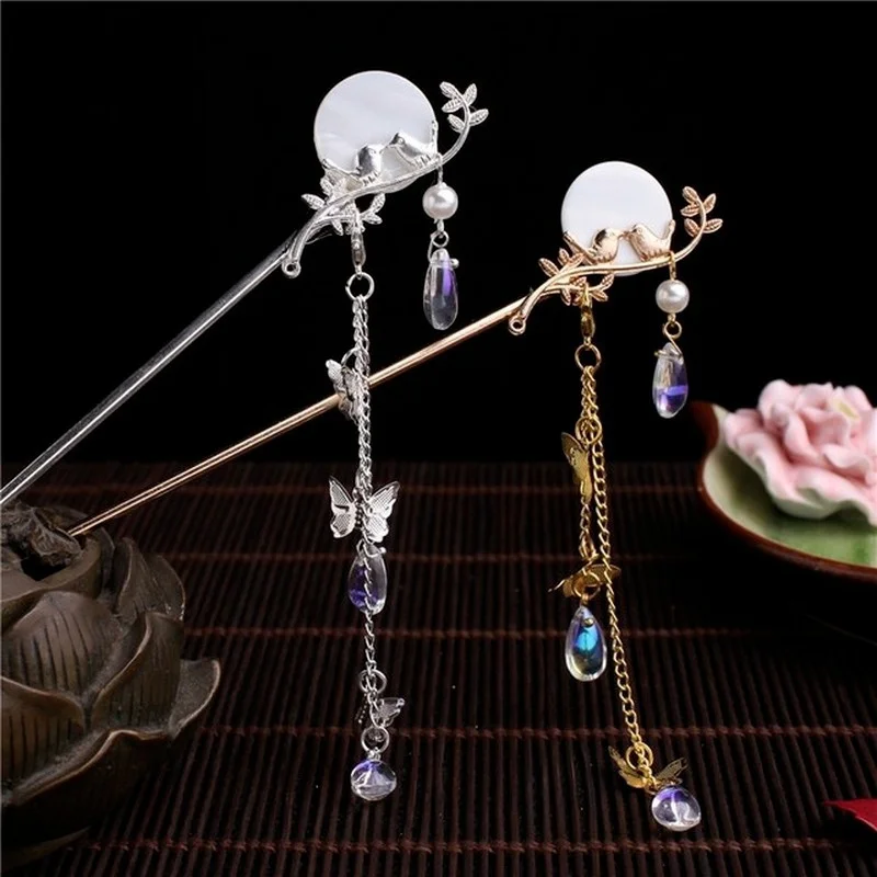

Fashion Classic Pearl Tassel Butterfly Hair Stick Direct Plate Hairpin White Bridal Headdress Hair Fork Jewelry Ornaments