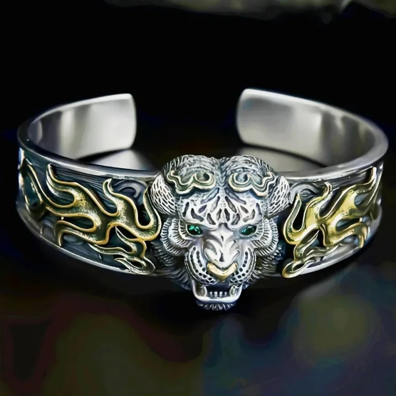 

Domineering Zodiac Tiger Bracelet Men's Retro National Trend Tiger Year Niche Seiko Solid Design