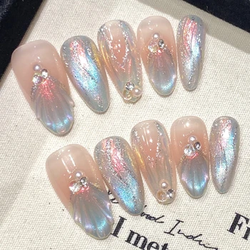 Aurora Mermaid Nail 1