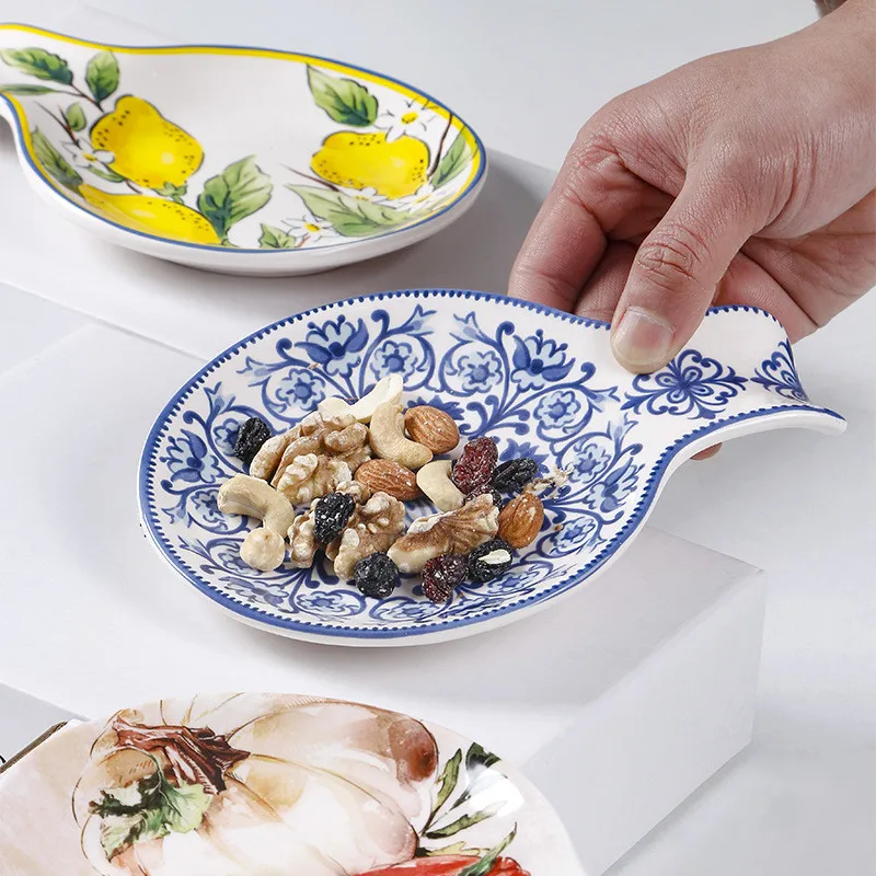 "Artisan Scoop" Hand-Drawn Ceramic Plate - clHouse & Home