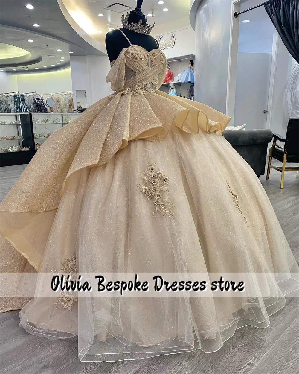Attractive Ruffles Champagne 15 Quinceanera Dresses Beaded Applique Ball Gown Mexican Wedding Birthday Party Customized