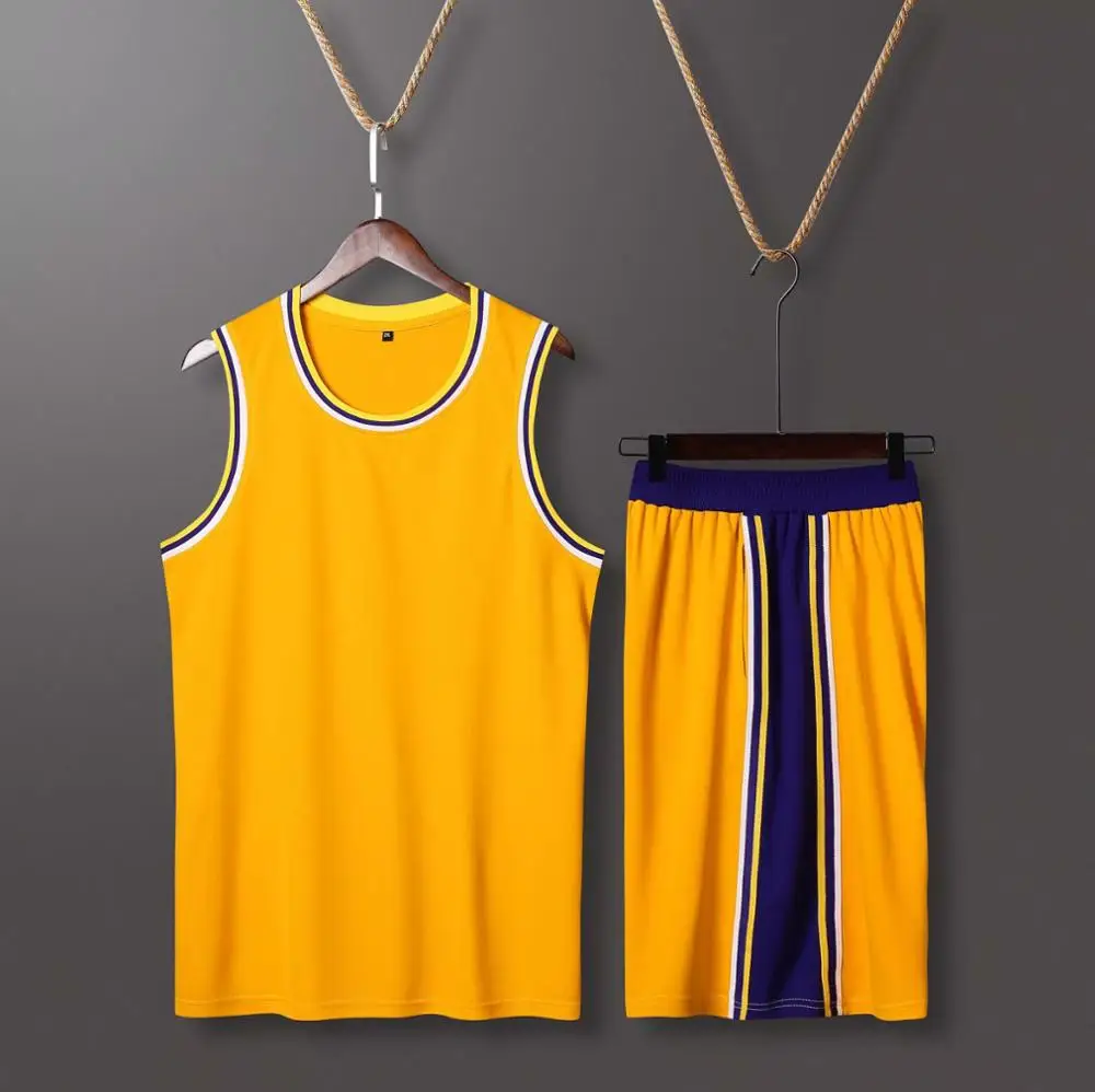 thumbnail image 1 of Conjunto de camiseta de baloncesto personalizada para hombres, club infantil, equipo universitario, uniforme de entrenamiento de baloncesto profesional, ropa deportiva de secado rápido, 1 of 5