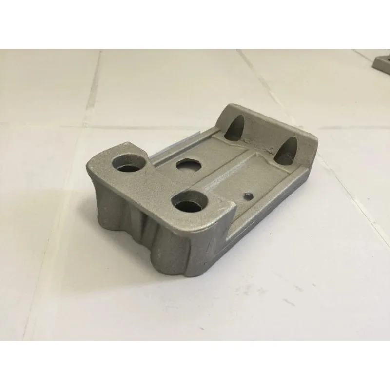 Figzero Aluminium Mudguard Holder For Volvo Truck 20382890