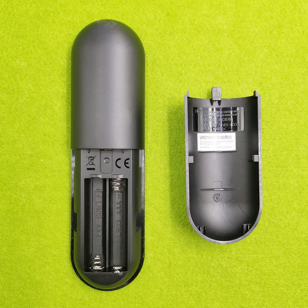 Devialet コントローラー Original Remote Control SC070 URC169000-00R00 For Sky