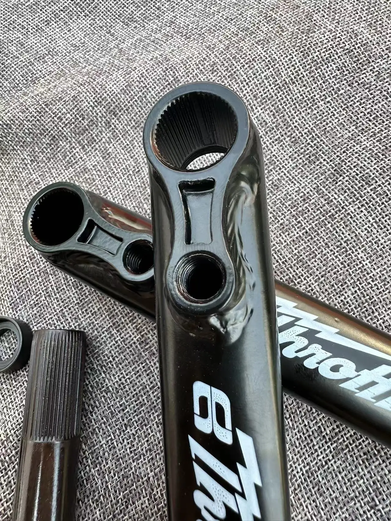 BMXクランクセット　 19mm 　純正48スプライン仕様　170mm　836g BMXクランクセット 19mm 純正48スプライン仕様 170mm 827g 高