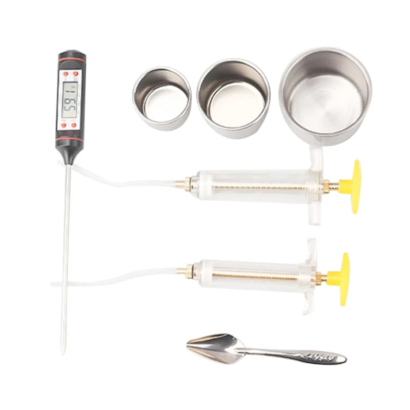 

Manual Parrot Bird Feeding Injector with Stainless Steel Metal Spoon Cup
