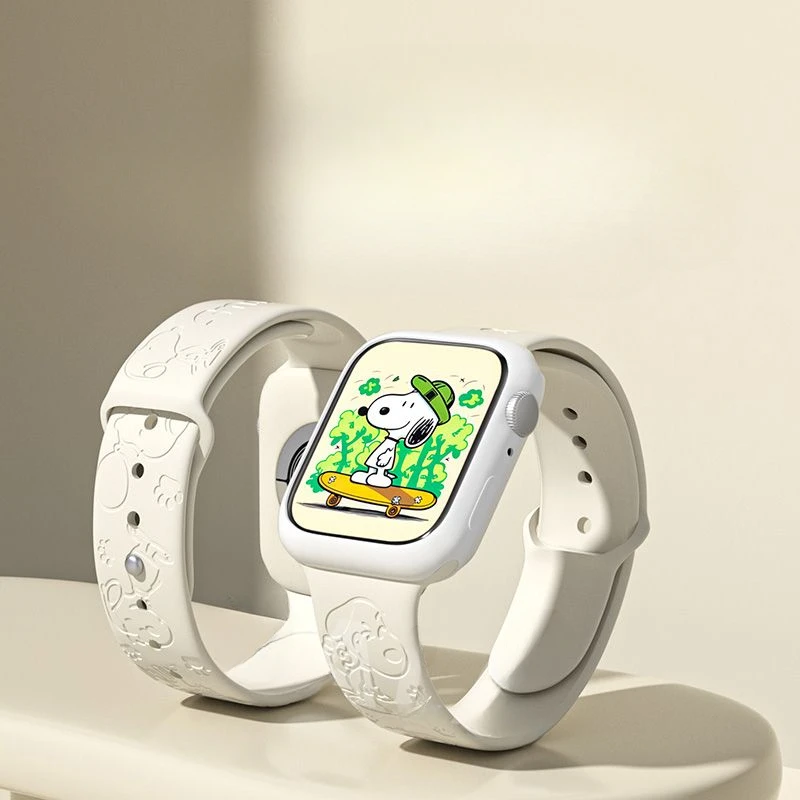 Kawaii Snoopy WatchBand for Apple 38mm 40mm 41mm 42mm 45mm 49mm Cartoon Embossed Effect Silicone Strap for Sport Watch Bracelet