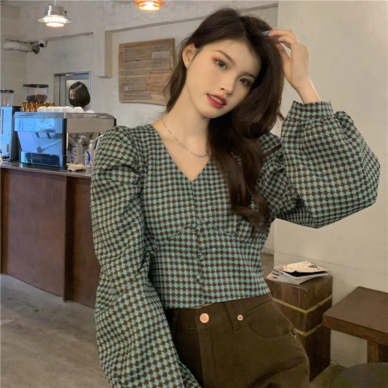 

French style restoring ancient ways hubble-bubble sleeve v-neck long sleeve lady shirts short design woman plaid blouses sweet