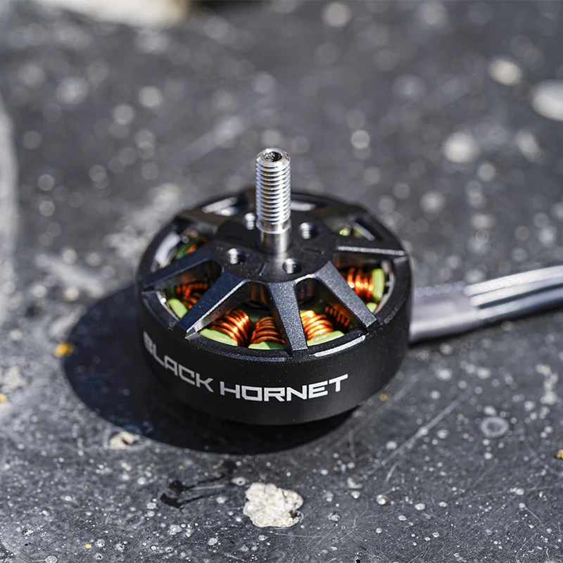 

Бесщеточный двигатель Foxeer Black Hornet 3210 кв для деталей дрона с длинным радиусом действия