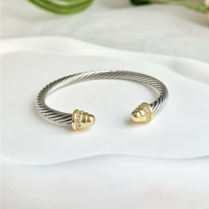 

MAY DY Bracelet Buckle in Sterling Silver with 14K Yellow Gold Plated