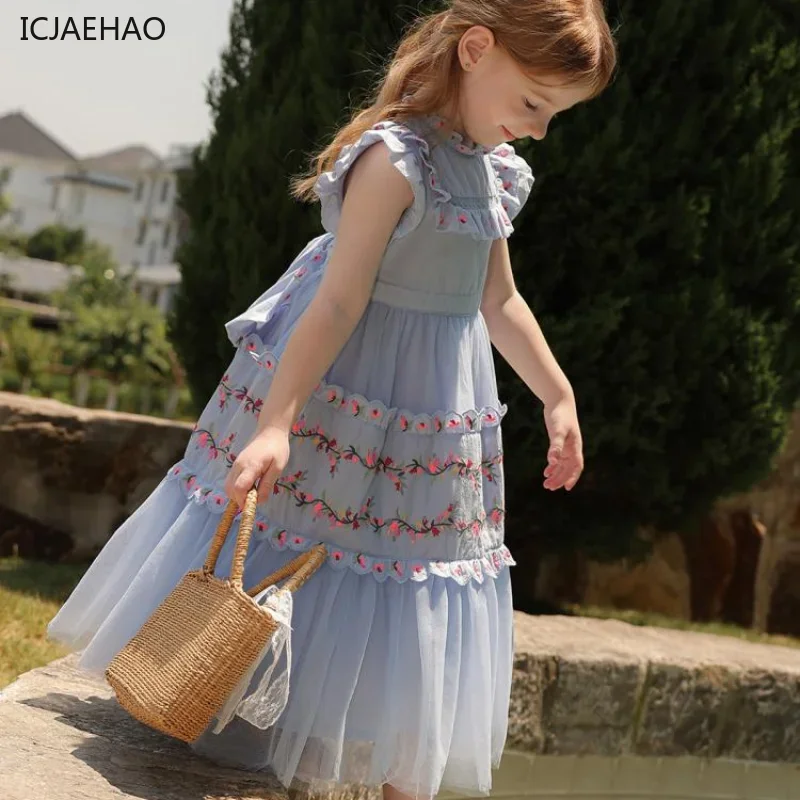 Vintage Baby Girl Dresses Sleeveless O-Neck Palace Princess Floral Embroidery Matching Newborn Vestidos for Eid Summer