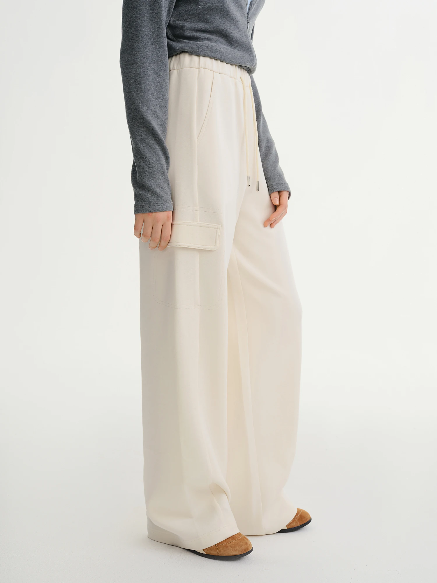 DUSHU Plus-size Women's Oversized Wide-leg Drawstring Cargo Pants Winter 2025 Collection Relaxed Rhythm Casualwear Winter New