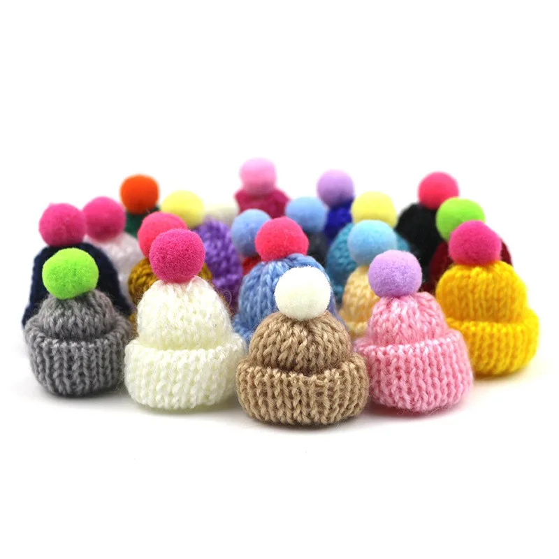 

Badge Collar Brooch Mini Knitting Hats Clothes Doll Sweater Pins Hairball Hat