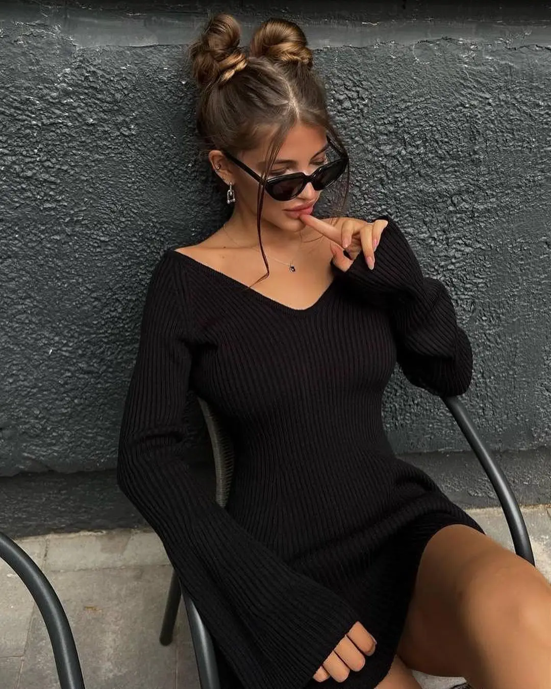 Knit Off-Shoulder V-Neck Mini Dress For Women Ribbed Loose Casual High Waist Long Sleeve Knitwear Dress Women's Mini Dress