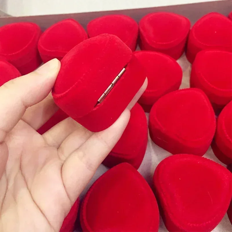 Elegant Red Heart Flocking Ring and Earrings Gift Box