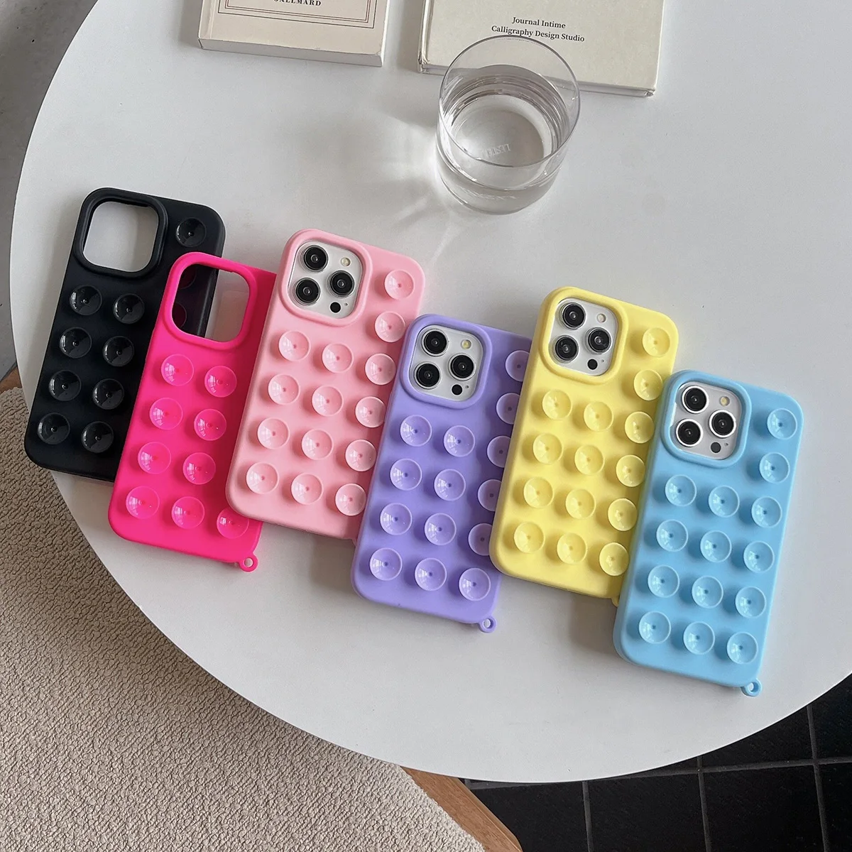 Shockproof Anti-Slip Silicone Phone Case with Suction Cup Design