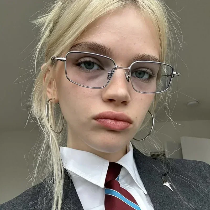 Vintage Rectangle Glasses Frame Women Metal Small Squre Shape Eyewear Clear Optical Eyeglasses Transparent Lens Spectacle