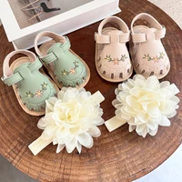 2pcs Newborn Baby Girls Floral Pattern Closed Toe Non-Slip Soft Sole Sandals & Headband Set, Spring & Summer 2