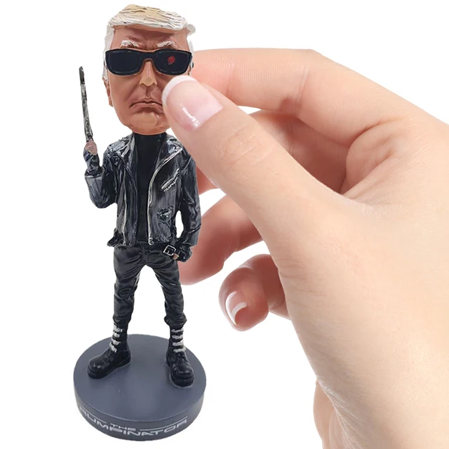 Donald Trump Bobblehead Trump Desktop Ornament Resin Trump Character Statue Creative Collectable Trump Sculpture for Home Office 3