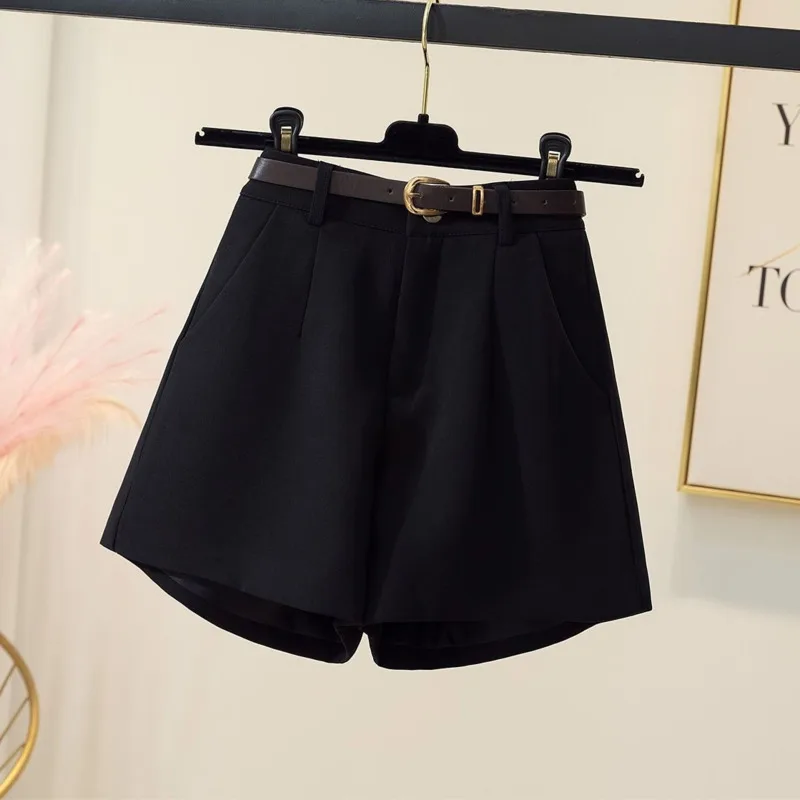 White suit Short -pants Female New Spring 2023 Spring high waist Wearing thin A -line wide -leg pants summer casual hot pants