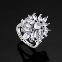 2024 Popular 4-piece Bridal Wedding Jewelry Set Women's Wedding Accessories Water Droplet Jewelry Set Necklace and Earring Set 4