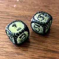 Glowing Dice 6 Sided Resin Dice Luminous Dice Ornament Horror Novelty Ornament Halloween Style Retro Ornaments Mini Skeleton 2