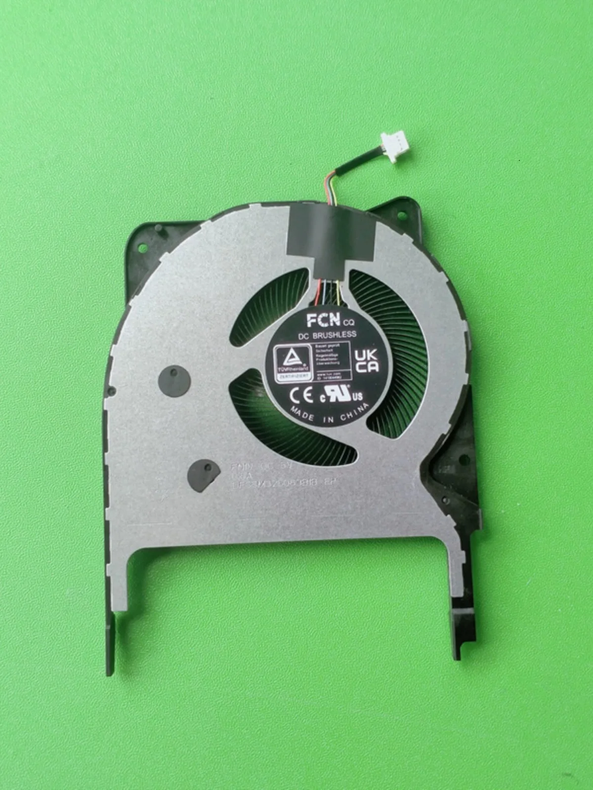 

Заменяемый ноутбук ЦП охлаждающий вентилятор для ASUS Vivobook Flip 14 TP470E TP470EA TP470EZ