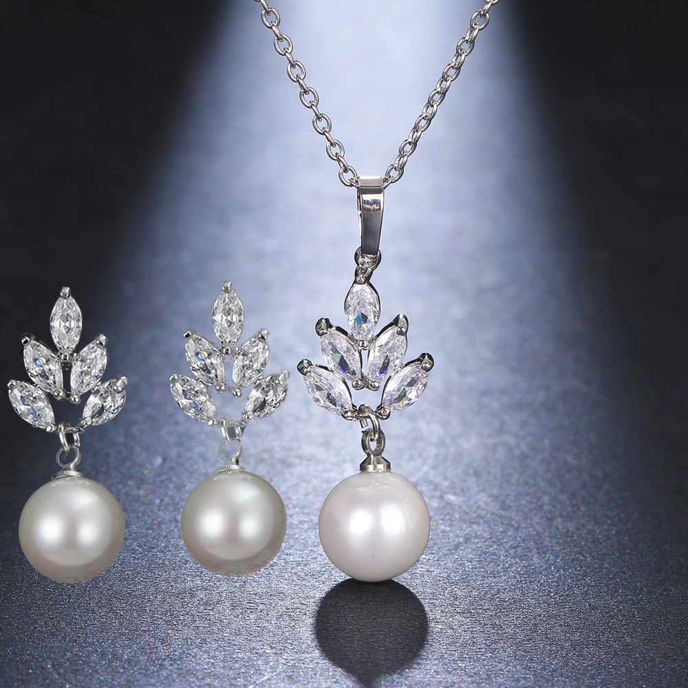 white gold color