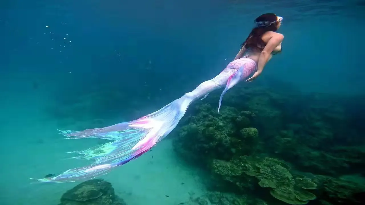 Professional swimsuit Mermaid aquarium performance suit course training adult children size Can wear large Mermaid fins