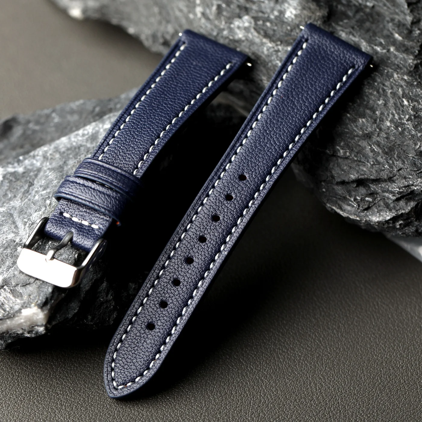 Handgefertigtes französisches Ziegenlederarmband 18 19 20 21 22 mm Schnellverschluss-Armband aus weichem Leder, geeignet für antike Uhren in Blaugrün – Detail 9
