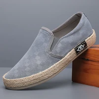 2023 Men's Canvas Shoes Hot Sale Lightweight Comfortable Low-cut Vulcanized Shoes Men Espadrille Non-slip Casual Shoes Men Flats 1