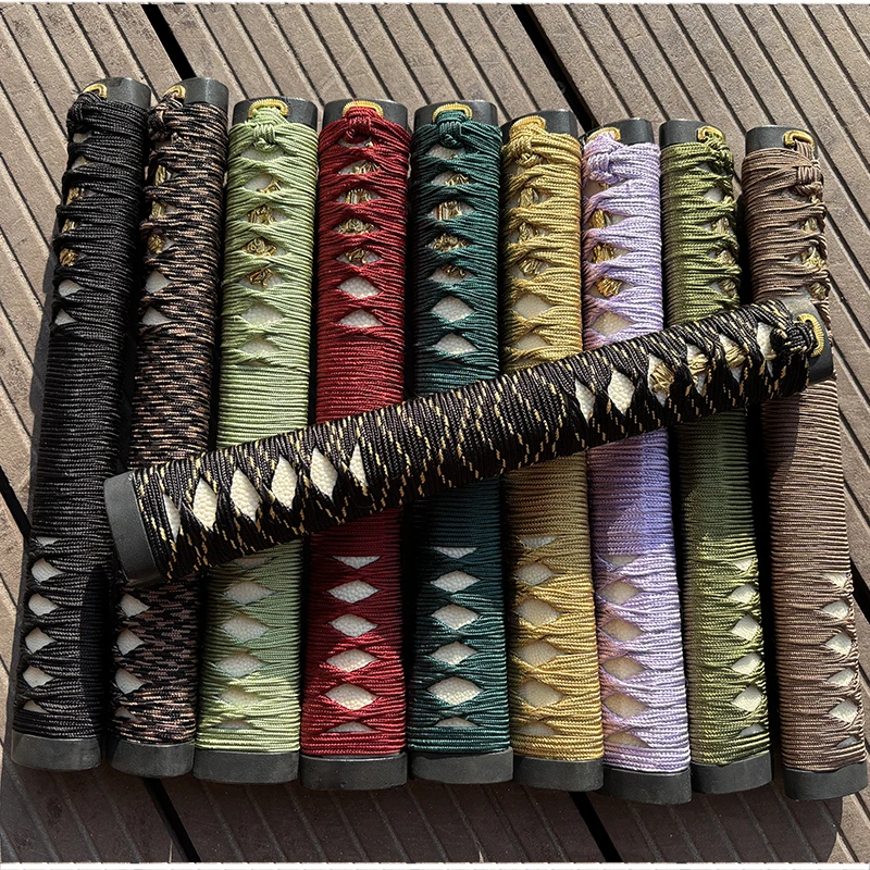 Tsuka-Japanischer Samurai-Schwertgriff, Katate Maki Tsukamaki – Katana-Griffverpackungen mit echtem Gleicher, Seide Ito, Holzgriff – Detail 9